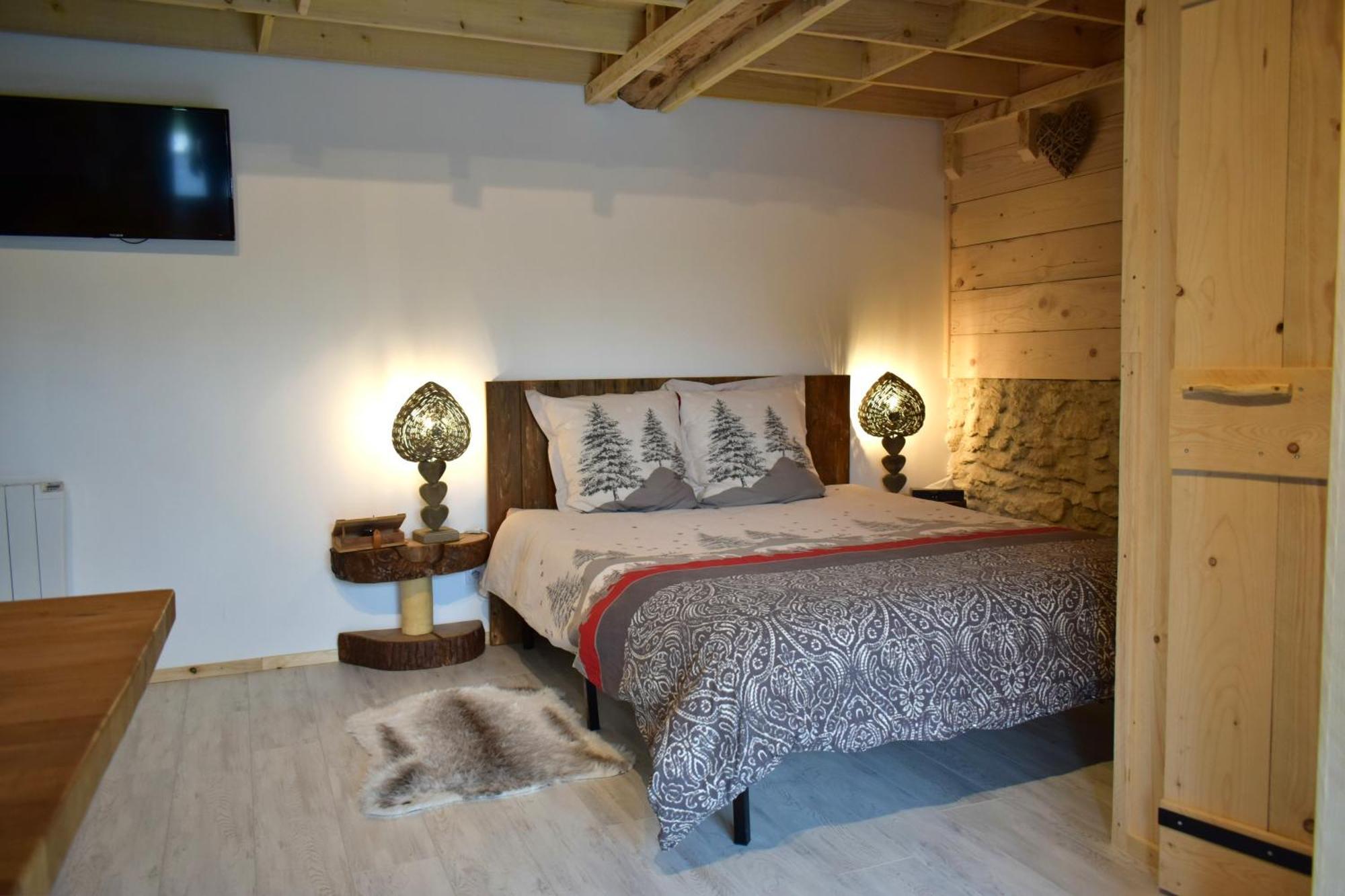 L'Oree Du Bois Gaubau Saint-Georges-sur-Layon Eksteriør billede